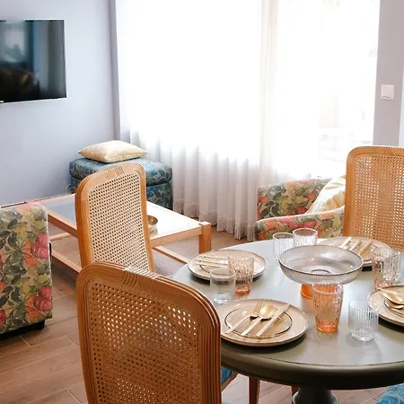 Venizelou Comfort & Living Iii *